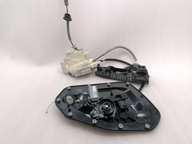 BENTLEY BENTAYGA 36A MK2 RRH door lock 4M0839016J door lock rear right