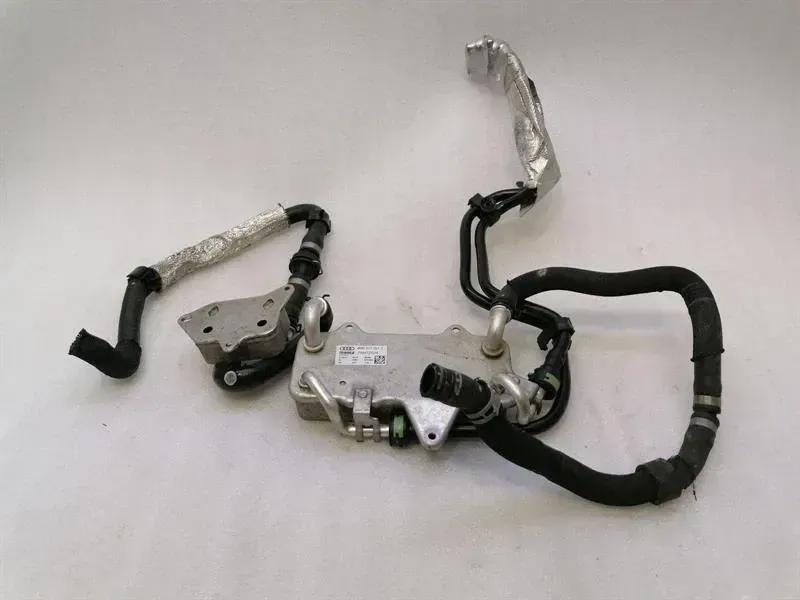 BENTLEY BENTAYGA 36A V6 Hybrid Gearbox Oil Cooler 4M0317021J Transmission Oil Cooler