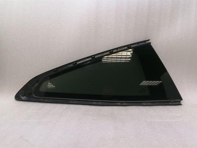BMW 4 M4 G82 G22 right rear quarter glass 7482716 door window 1⁄4 rear right