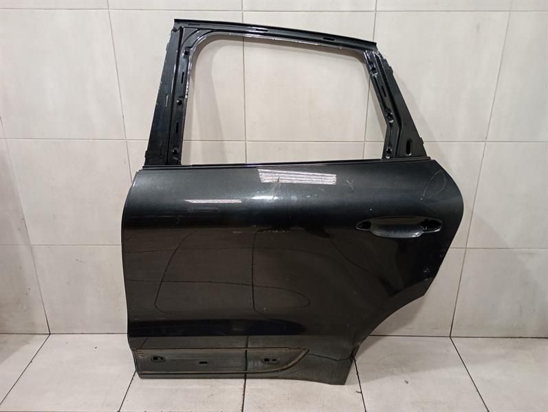 Porsche Macan 95B left rear door 95B833311A door rear left