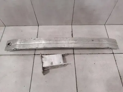 Porsche Macan 95B Front Bumper Beam 8R0807113D Front Bumper Carrier