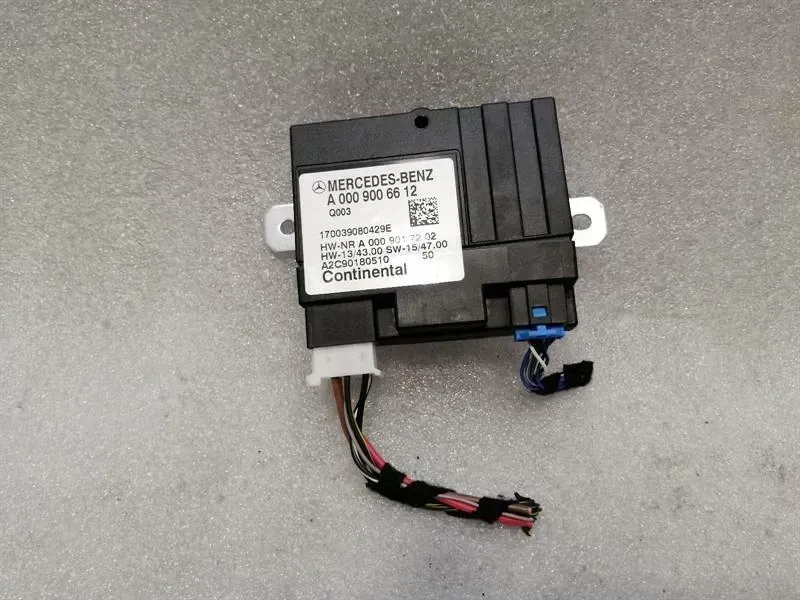 Mercedes C43 AMG W205 Fuel Pump Module A0009006612 Fuel Pump Control Unit