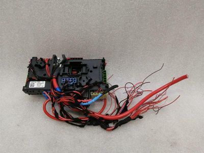 Mercedes C Class W205 Fuse Box A2059068501 Fuse Box
