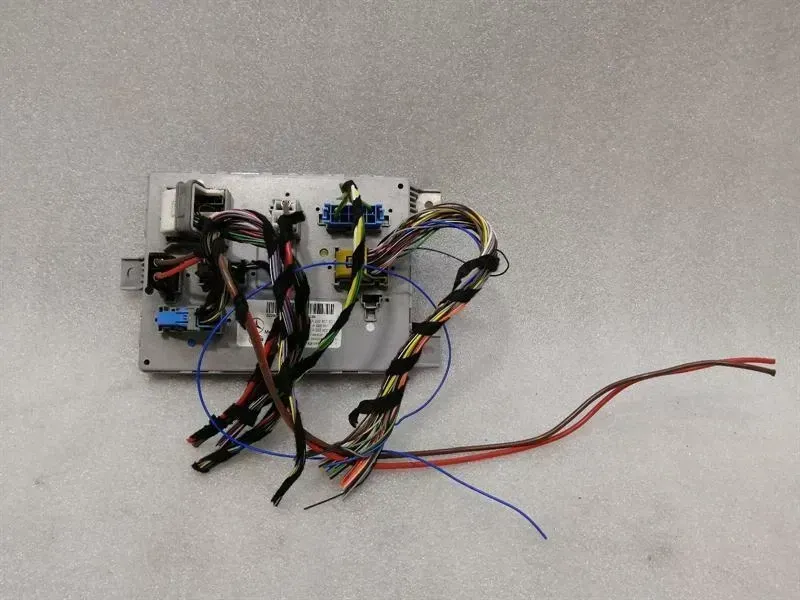 Mercedes C43 W205 rear SAM electronic module A2229006014 control unit SAM unit