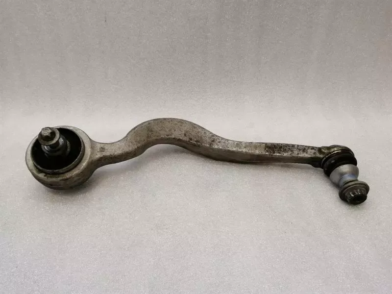 Mercedes C43 AMG W205 left front wishbone A2053306306 front left handlebar