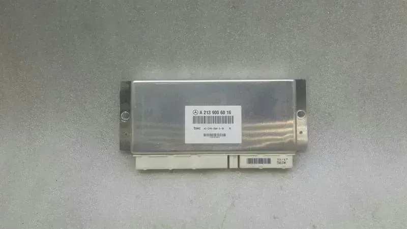 Mercedes E Class W238 Suspension Module A2139006016 ECU Airmatic