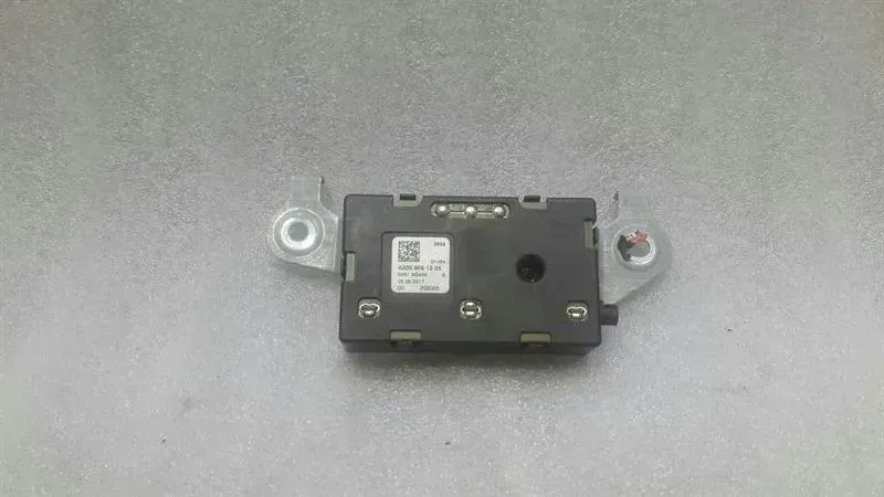 Mercedes E Class W238 Aerial / Antenna A2059051205 Antenna