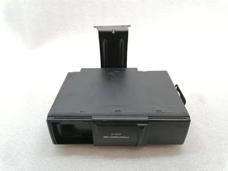 Porsche Boxster 986 CD Changer 99664513000 CD Changer