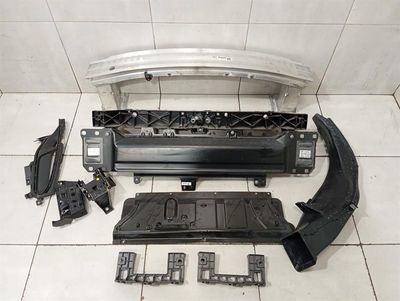 Porsche Taycan 9J front end clip 9J0805241 lock carrier front mask