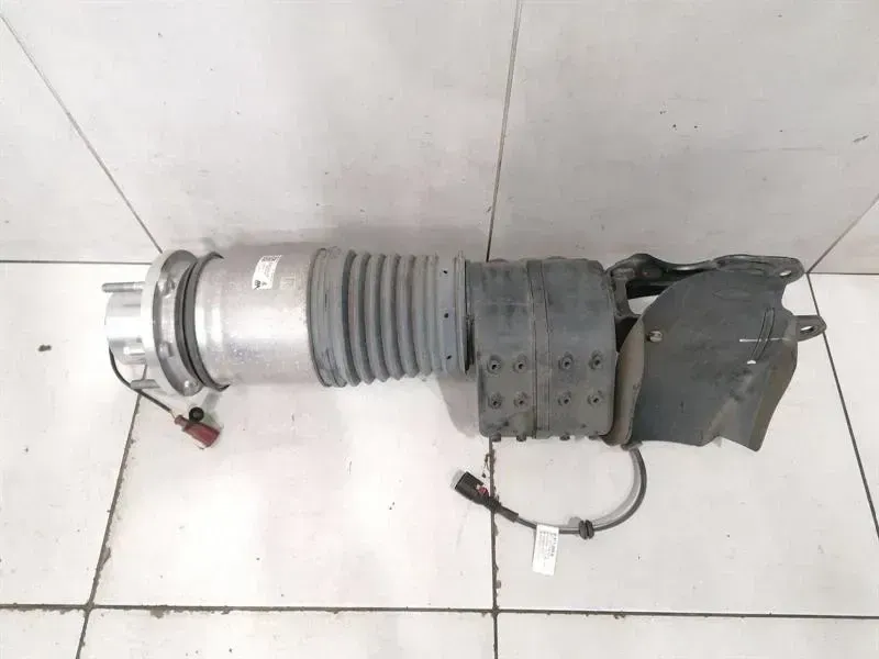 Porsche Taycan 9J shock absorber front left 9J1616037C shock absorber front left