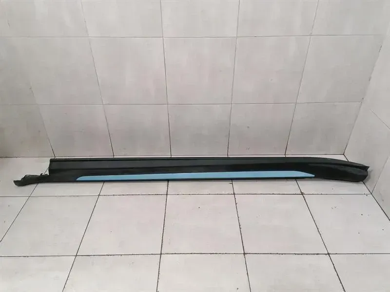 Porsche Taycan 9J side skirt 9J1851883G LH side skirts