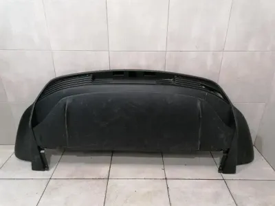 Porsche Taycan 9J Rear Bumper 9J1807983F Rear Bumper Diffuser