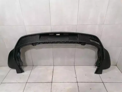 Porsche Taycan 9J Rear Bumper 9J1807983 Rear Bumper Diffuser