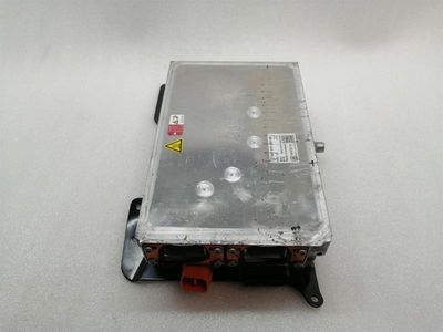 Porsche Taycan 9J battery charging control module 5QE915684BG control unit