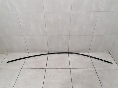 Porsche Taycan 9J Roof Body Moulding Right 9J1853262B Roof Bezel Band Right