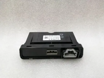Tesla Model X P100D Park Brake Module 1007618-00-E Parking Brake Control Unit