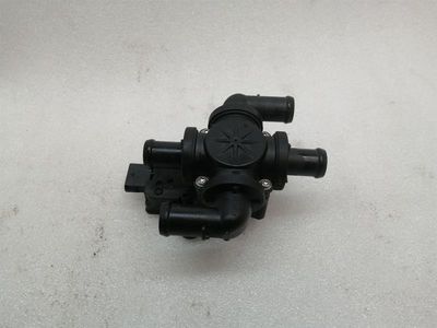 Porsche Taycan 9J heater valve 9J1906459A heater valve valve
