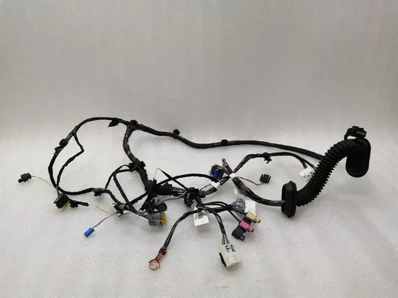 Tesla Model X P100D Driver Door Wiring P1032440-00-G Driver Door Wiring Harness