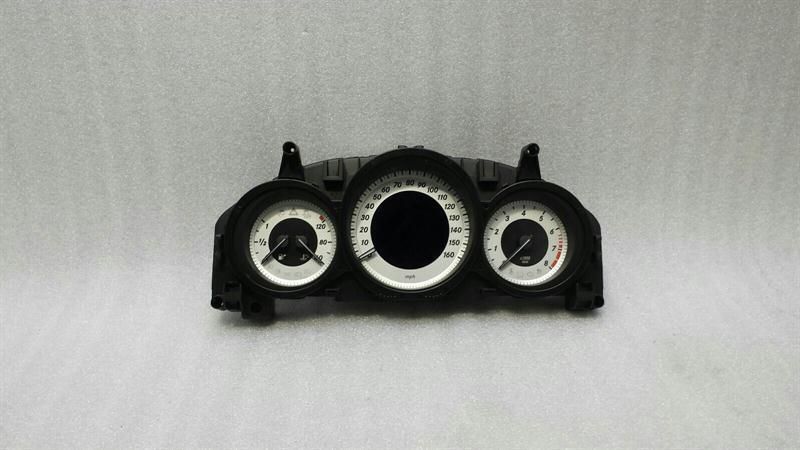 MERCEDES C Class W204 Speedometer A2049005213 Instrument Cluster MPH C180 CGI