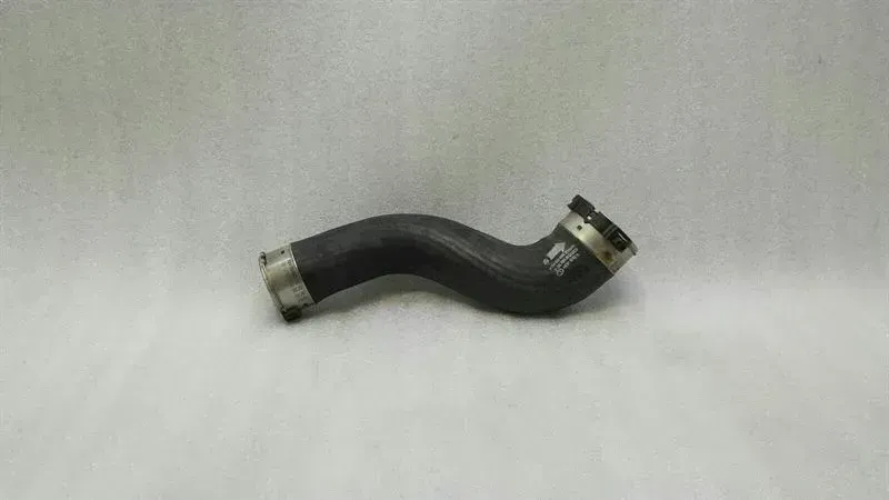 Mercedes C Class W204 Intercooler Pipe A2045284682 Pressure Pipe Intercooler Pipe