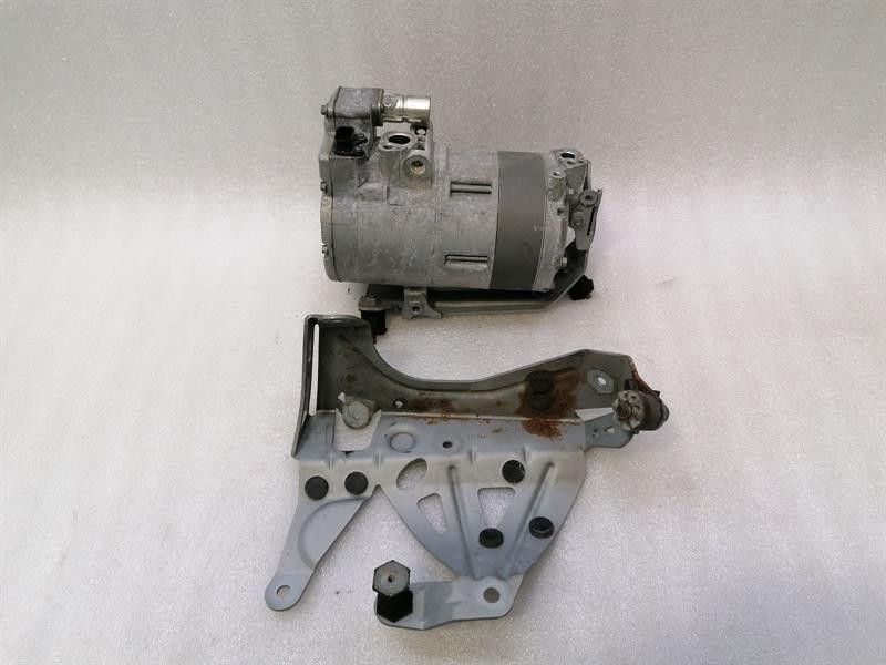 BMW i8 Hybrid A/C Compressor 64526830621 Air Conditioning Compressor