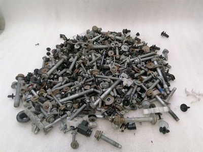 BMW i8 Hybrid Screws Bolts from One Car Suspension Interio Set Bolts