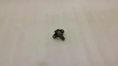 Mercedes A Class W176 Crash Sensor A1668210351 Impact Sensor