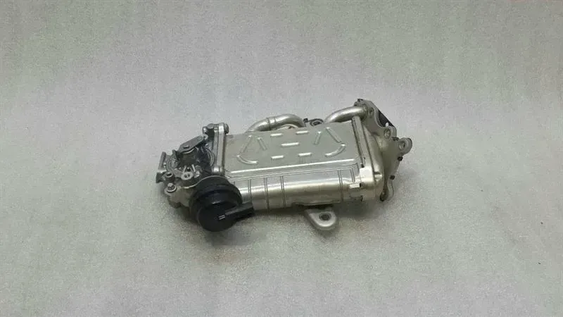 Mercedes E Class W213 EGR Cooler A6541407600 EGR Exhaust Gas Recirculation OM654