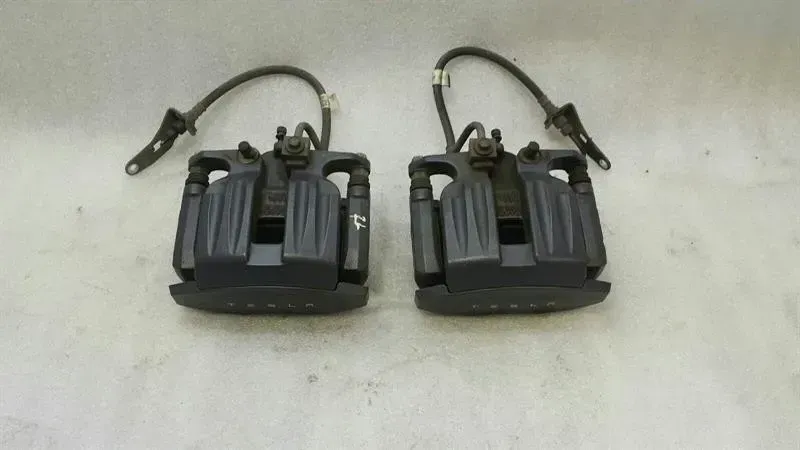 Tesla Model S 75 Brake Caliper Rear 1027643-00-A Rear Brake Disc