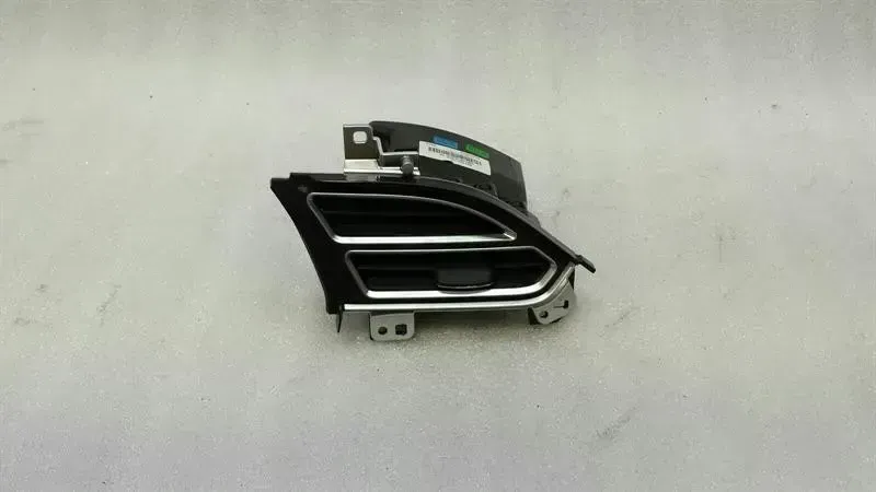 Tesla Model S 75 Right Air Vent 1023244-00-C RHD RIGHT HAND DRIVE