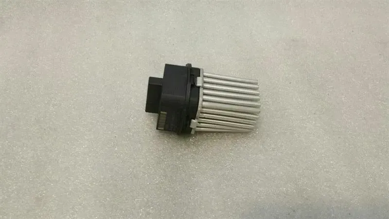 LAND ROVER Evoque 2.2 TD Heater Resistor 5HL008941 Blower Regulator Knob