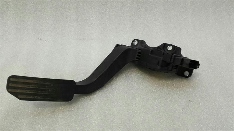 Land Rover Evoque 2.2 TD RHD Throttle Pedal (Electrical) EJ32-9F836-BA Right Hand Drive