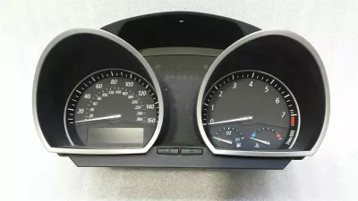 BMW Z4 E85 E86 Speedometer 9117278 Instrument Cluster MPH 2.5si