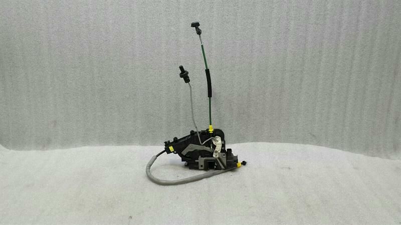 Mercedes W205 front right door lock A0997202000 door lock front right