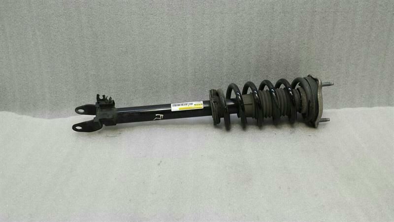 Mercedes C Class W205 Shock Absorber Front A2053202330 Shock Absorber Front Left.