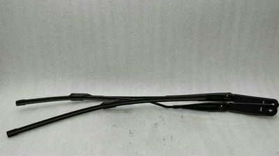 BMW X1 F48 RHD Wiper Arm Set 7360517 Right Hand Drive