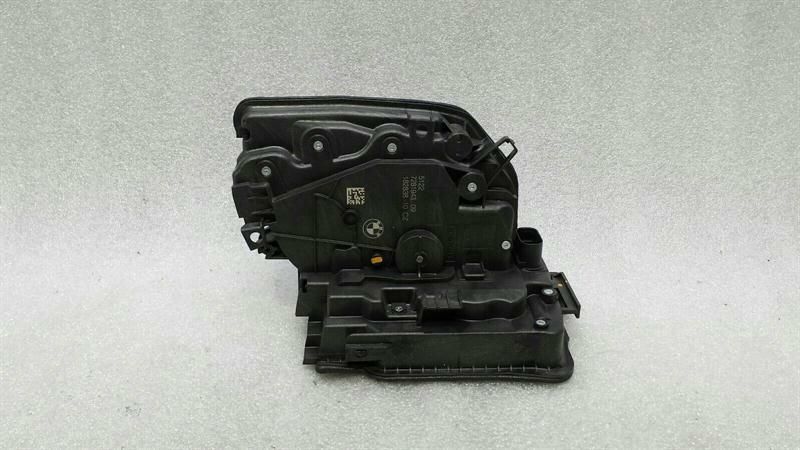 BMW X1 F48 rear left door lock 7281943 door lock rear left