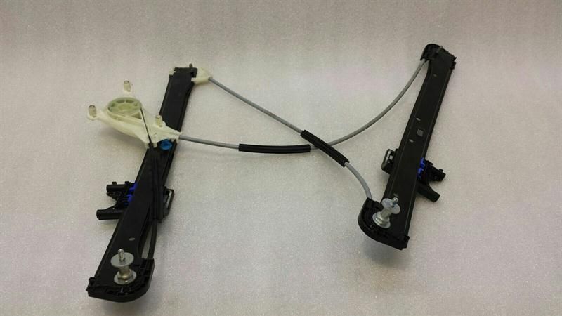 Audi A3 8V Facelift Right Front Door Winder 8V4837462 Window Regulator Front Right