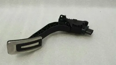 AUDI A3 8V FACELIFT RHD gas pedal (electrical) 5Q2723503D right hand drive