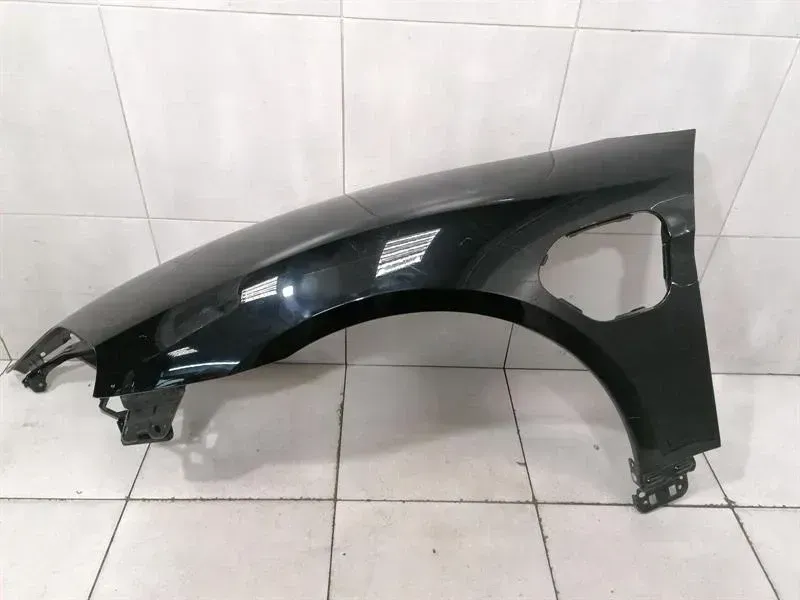 Porsche Taycan 9J Left Wing 9J1821101Y W/O Power Door Front Left Fender