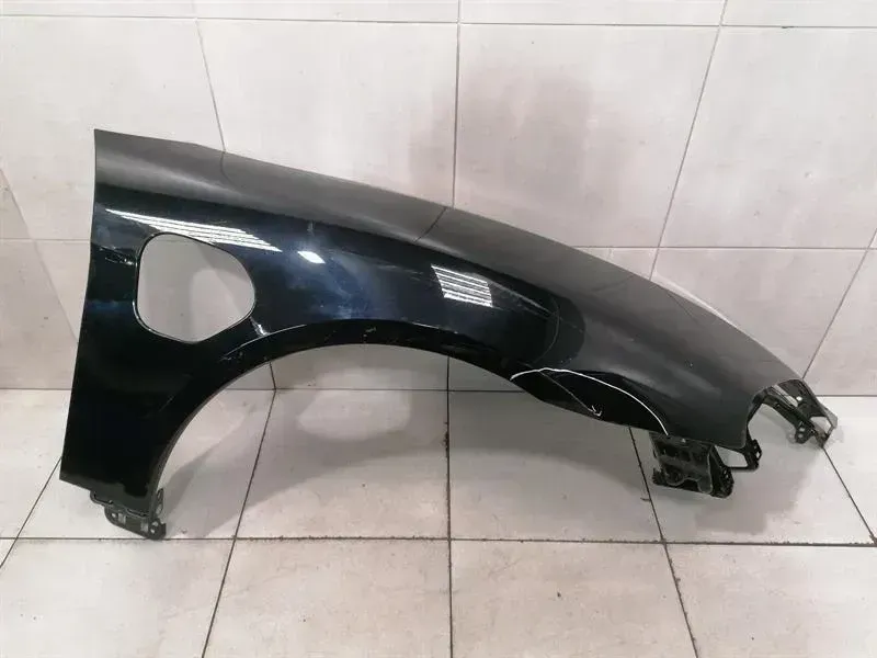 Porsche Taycan 9J Right Wing 9J1821102AY WITH POWER DOOR Front Right Fender