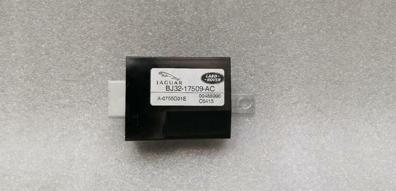 Range Rover Evoque wiper module BJ32-17509-AC control unit windshield wiper L538