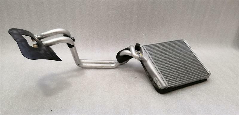 LAND ROVER RANGE ROVER EVOQUE Heater Matrix LR002632 RHD RIGHT HANDLEBAR