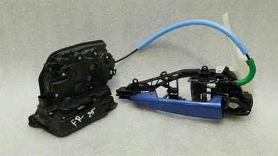 BMW X1 F48 front right door lock 7281936 door lock front right complete