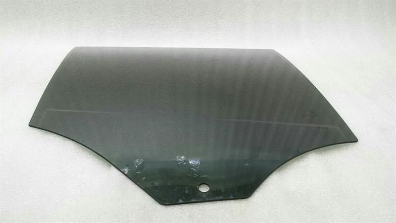 BMW X1 F48 left rear door glass 7388869 door window rear left tinted