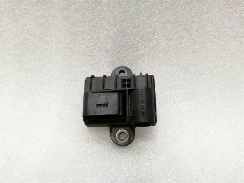 Mercedes GLE W166 Glow Plug Relay (Diesel) A6519003103 Glow Control Unit OM651