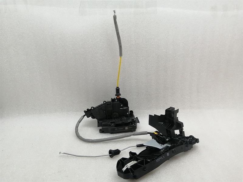 Mercedes CLS C257 W257 door lock A0997208501 door lock RHD front left left