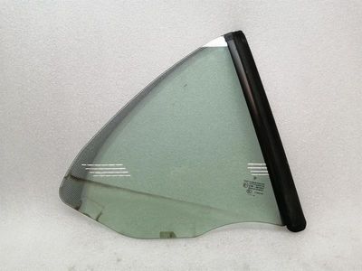 Porsche 911 997 right rear quarter glass 99754311211 door window 1/4 rear right