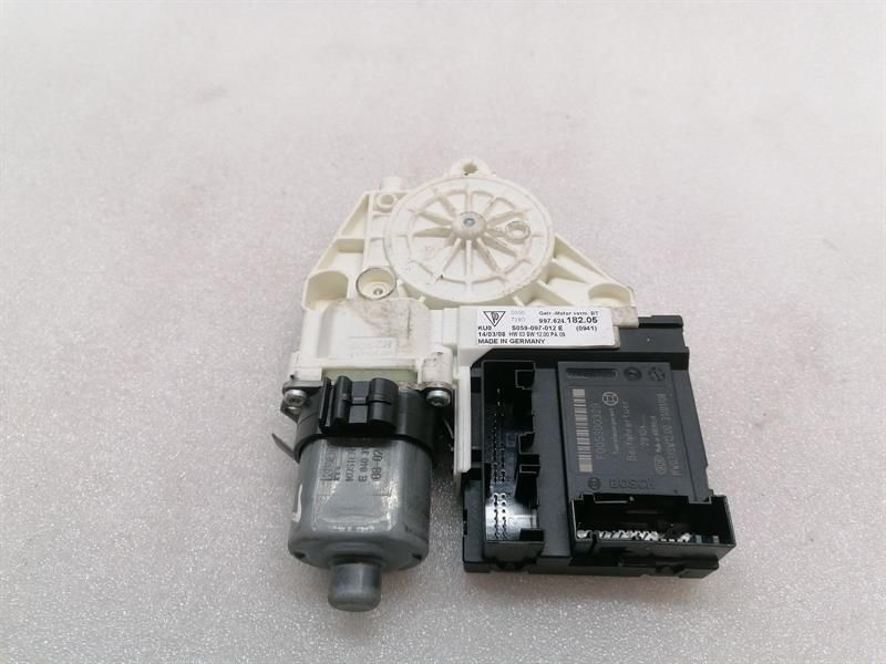 Porsche 911 997 door window motor 99762418205 window regulator motor passenger