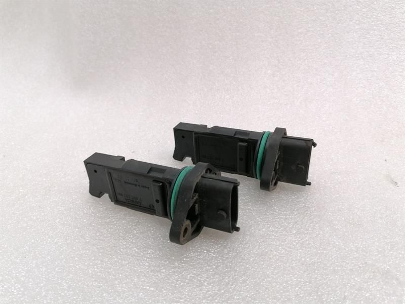 Porsche 911 997 Turbo Air Flow Meter Set 99760612500 Air Mass Meter Set